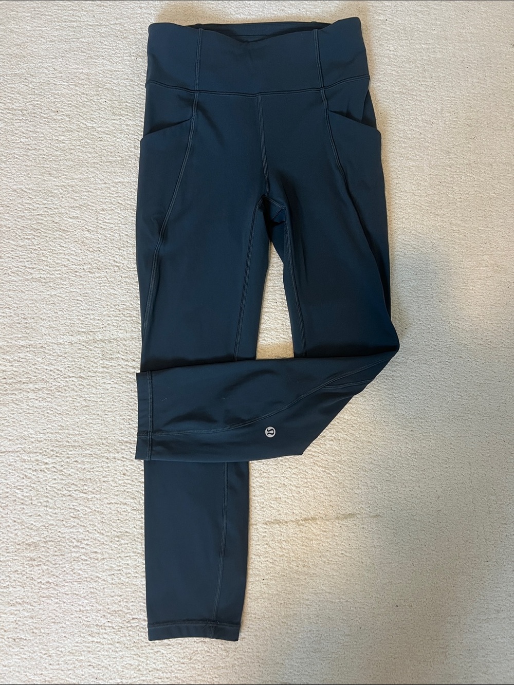 Lululemon Gray Cropped Leggings